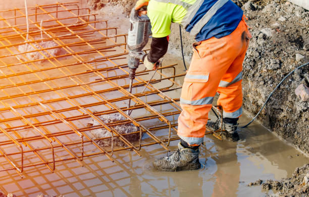 Best Commercial Concrete Contractor  in Laredo, TX